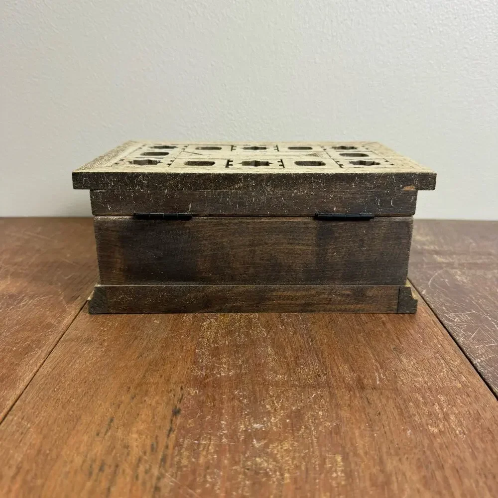 Vintage JAPAN Intricate Wood inlay pattern Jewelry‎ Music Box Velvet lined